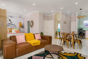 323 Leisure Bay